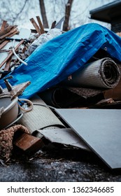 Chaos In The Driveway