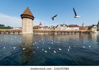 Kapellbrücke (Chapel Bridge) In Summer, Lucerne, Switzerland