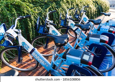 Chapel Hill, NC / USA - October 24, 2020: Tar Heel Bikes, Rental Bicycles, On The Campus Of UNC, University Of North Carolina At Chapel Hill