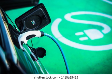 Charging the eCar / E mobility