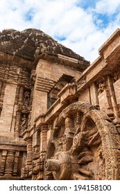 Chariot Wheel Carved Into Wall Sun Stock Photo 194158100 | Shutterstock