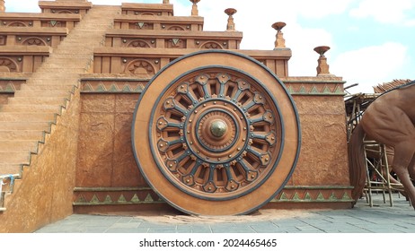 Chariot Wheel Pattern Structure Manmade