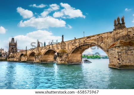 Charles Bridge, Prague, Czech Republic