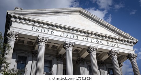 Charleston Customs House Downtown