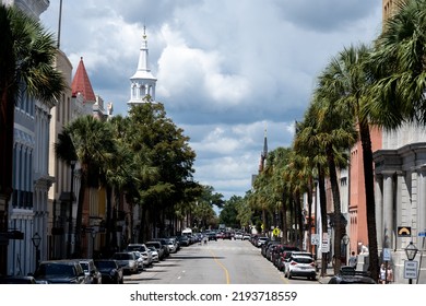 Charleston, SC - Aug 7 2022: Looking Down Broad Street From The Old Exchange And Provost Dungeon