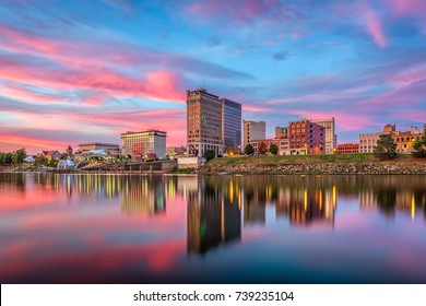 Charleston, West Virginia, USA Skyline On The Kanawha River.