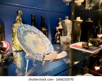 Charlotte Amalie, St Thomas, U.S. Virgin Islands - 12-1-19 .   Sunken Treasure.  Broken Plate Recovered From The Bottom Of The Ocean.  Pirate Booty. Fine China