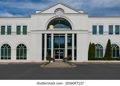 Charlotte, NC - September 3, 2021: Fidelity Investments Office Building Exterior Signs In The Southpark Area In Charlotte, NC