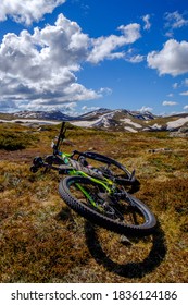 CHARLOTTES PASS, AUSTRALIA – OCTOBER 19, 2020: Mountain Biking Australia's Main Range.