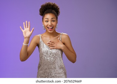 Charming Nice Young African-american Elegant Woman Meet Familiar Person Greeting Raise Hand Waving Press Palm Chest Smiling Broadly Say Name, Swearing Tell Truth, Standing Promise Not Lie