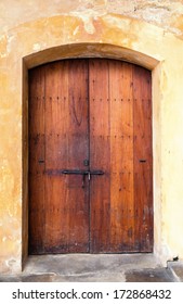 Spanish Door Images Stock Photos Vectors Shutterstock