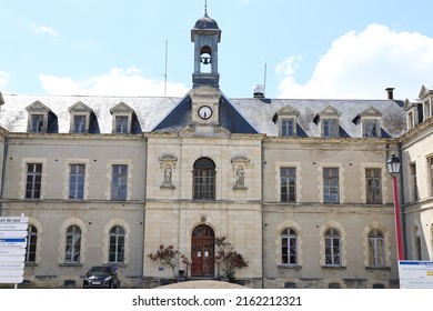 Chatea-Chinon, France - 05 29 2022 : Hospital, Exterior View, Town Of Chateau-Chinon, Department Of Nievre, France
