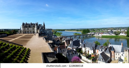 Silhouette Chateau Stock Photos Images Photography Shutterstock Silhouette Chateau Stock Photos Images Photography Shutterstock