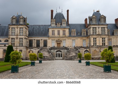 1,940 Chateau fontainebleau Images, Stock Photos & Vectors | Shutterstock