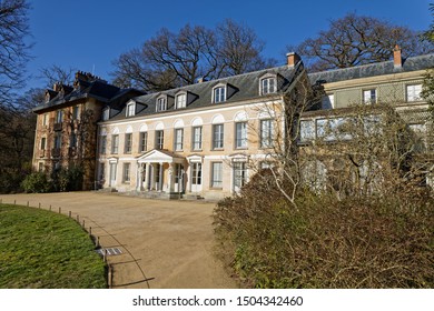 Maison De Chateaubriand Images Stock Photos Vectors Shutterstock