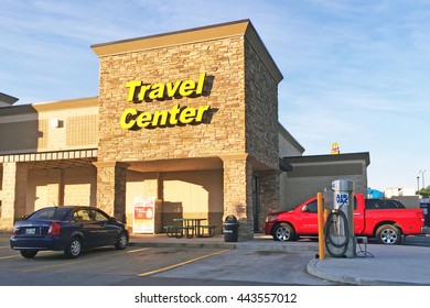 CHATTANOOGA, TN-JUNE 24, 2016:  Travel Center Sign On A Truck Stop In Southern Tennessee. Also Visible Is An Air And Vacuum Station, Picnic Table And Propane Gas Refill Station.