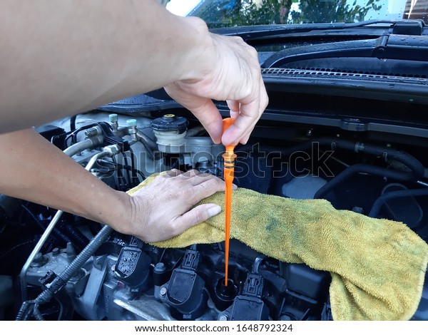 check the engine\
oil level ,car maintenance,\
