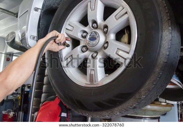 Check the tire\
pressure.