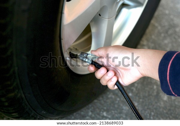 Check tire\
pressure before going on a long\
journey.