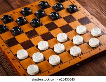 3,498 Checkers game pieces isolated Images, Stock Photos & Vectors ...