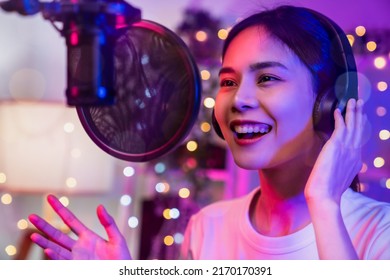 2,362 Asian Content Creator Images, Stock Photos & Vectors | Shutterstock