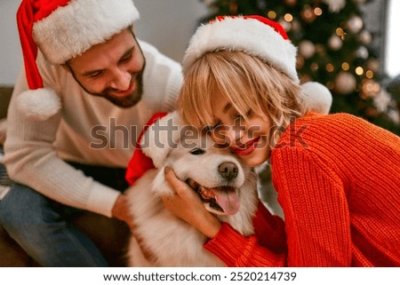 Similar – Foto Bild Gemütlicher Familien-Weihnachtsmoment mit passenden Outfits