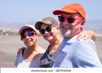 160,039 Family friendly vacations Images, Stock Photos & Vectors ...