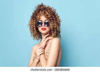 Cheerful Woman Curly Hair Charm Sunglasses Model Red Lips 