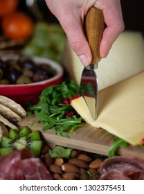 Cheese Charcuterie Fruit & Vegetable Grazing Board