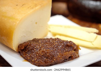 cheese and fig bread, Figat, Ca Na Fayas, Ciutadella, Menorca,  balearic islands, Spain