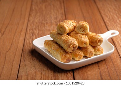 Cheese Roll, Crispy Pastry  With Cheese Stick Inside.