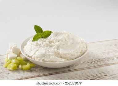  Cheese Salad Greek Spread