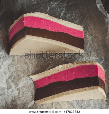 Similar – Foto Bild Heidelbeeren Käsekuchen ohne backen