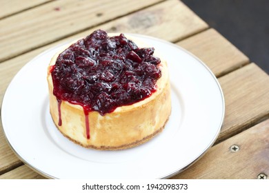 Cheesecake With Raspberry Drizzle Topping