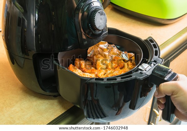 Chef\'s Grill BBQ Chicken Legs in oven air\
fryer.healthy cooking without\
oil