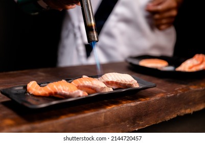 https://image.shutterstock.com/image-photo/chefs-hand-holding-fresh-piece-260nw-2144720457.jpg