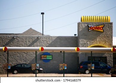 Chelsea, AL / USA - November 5, 2017: Sonic Drive-Thru Restaurant Located In A Small Town Along Highway 280 In Alabama