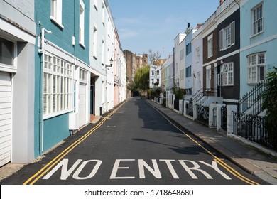 Chelsea, London / UK - April 20 2020: Typical Street Scene In Royal Borough Of Kensington And Chelsea Of No Entry Sign And House Facades 