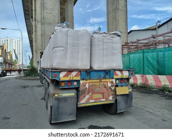 Chemical Fertilizer Urea Stock Pile Jumbo-bag In A Warehouse Waiting For Shipment.