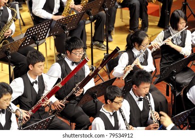 CHENGDU - APR 23: Student Symphonic Band Of High School No.7 Chengdu Perform On Concert On Apr 23,2011 In Chengdu,China.