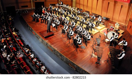 CHENGDU - APR 23: Student Symphonic Band Of High School No.7 Chengdu Perform On Concert On Apr 23,2011 In Chengdu,China.