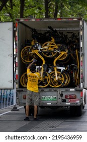 CHENGDU, CHINA - 19th Aug 2022: Meituan Sharing Bike Transportation And Redistribution