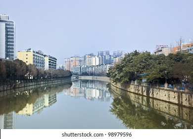 CHENGDU-CHINA-JAN. 20, 2011. Canal In Chengdu Center On Jan. 20, 2011. Chengdu Is The Capital Of Sichuan Province In Southwest China. The Urban Area Houses 14,047,625 Inhabitants (2010 Census).