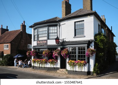 Chenies / UK - September 2019: The Red Lion Is A 16th Century Country Pub Located In The Village Of Chenies. 