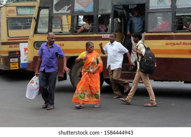 CHENNAI, INDIA -JAN 09 : Unidentified People Come Out Of A Public Transport Bus On January 09, 2018 In Chennai, Tamil Nadu, India. 