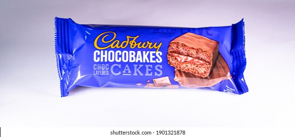 673 Cadbury bar on white background Images, Stock Photos & Vectors ...