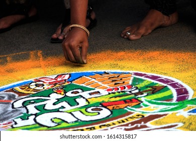 Chennai, Tamil Nadu - Jan 12th 2020 : Women Drawing Kolam/rangoli As Part Of Mylapore Kolam Contest