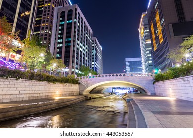 Cheonggyecheon in Seoul city at night