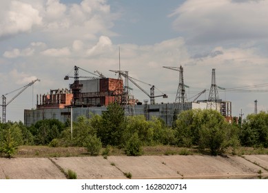 
Chernobyl Reactor 4 With Old Sarcophagus