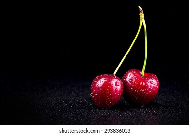 241,483 Cherries black background Images, Stock Photos & Vectors ...